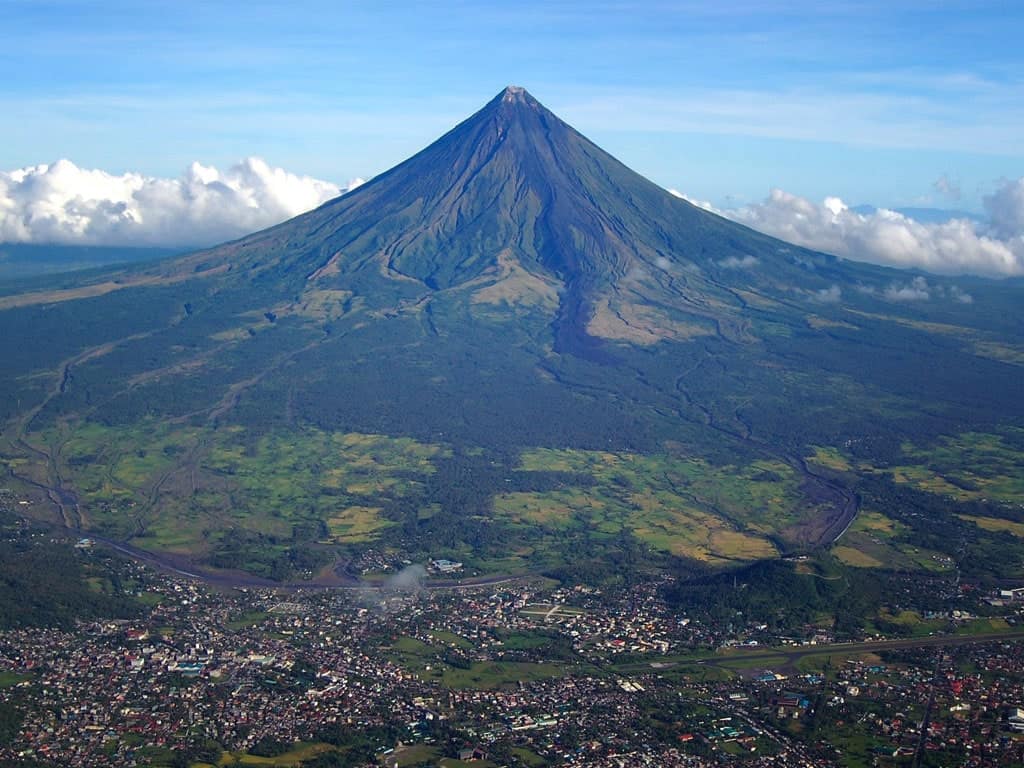 Take your excitement up a notch in Albay